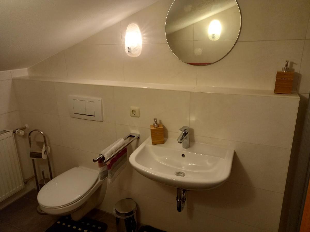 Ferienwohnung Schmid-Hof Oberwoessen Ngoại thất bức ảnh